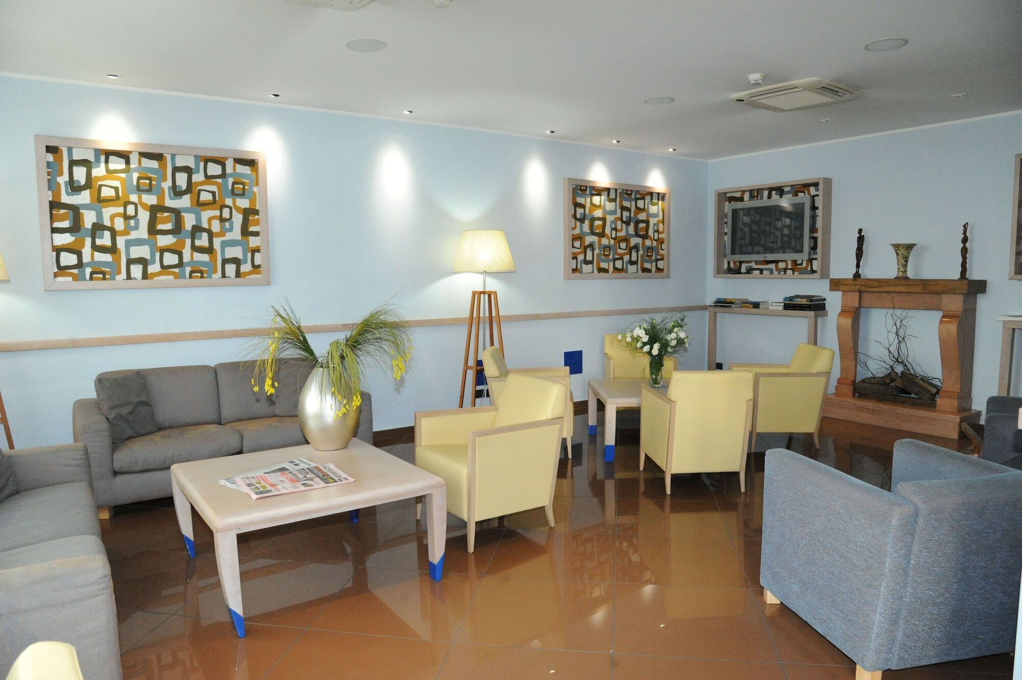 Hotel Chiaraluna Чивитанова-Марке Экстерьер фото